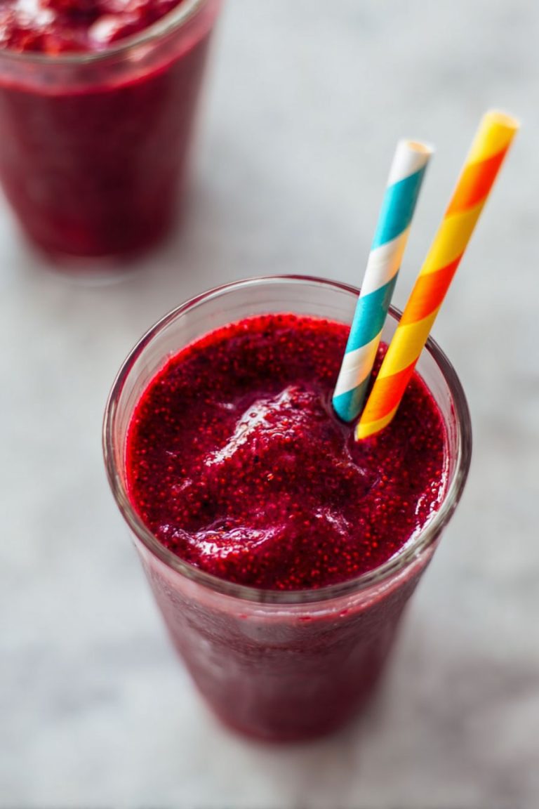 Beet and Berry Smoothie