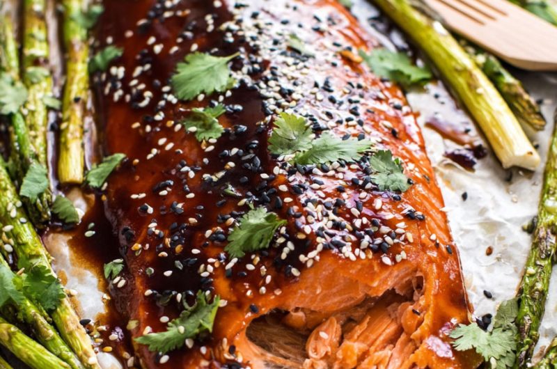 Sheet Pan Salmon and Asparagus